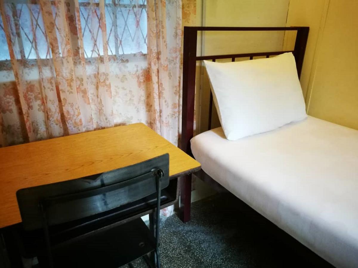 Grocer'S Inn Backpackers Guesthouse กัวลาลัมเปอร์ ภายนอก รูปภาพ