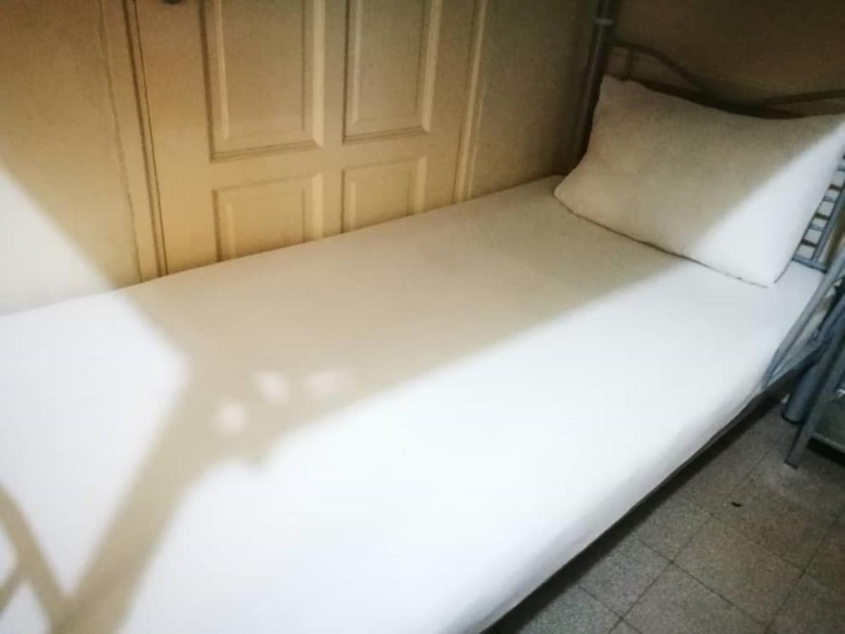 Grocer'S Inn Backpackers Guesthouse กัวลาลัมเปอร์ ภายนอก รูปภาพ